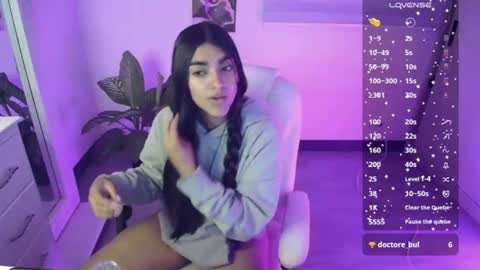Snapshot of amara_silk chatting on 06-11-26, 01:05 amara_silk online show from 06-11-26, 01:05