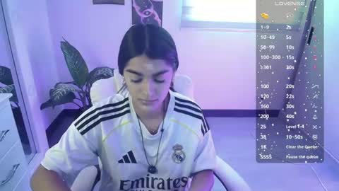 Snapshot of amara_silk chatting on 06-23-26, 04:27 amara_silk online show from 06-23-26, 04:27
