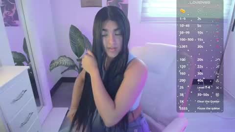Snapshot of amara_silk chatting on 07-09-26, 07:07 amara_silk online show from 07-09-26, 07:07
