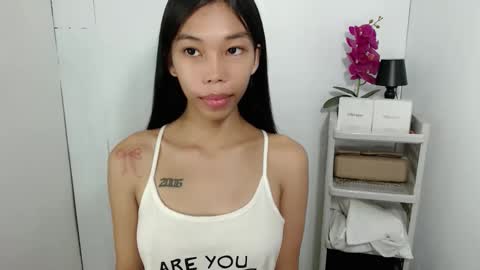 Snapshot of amarah_slut chatting on 11-18-25, 05:45 Amarah online show from 11-18-25, 05:45