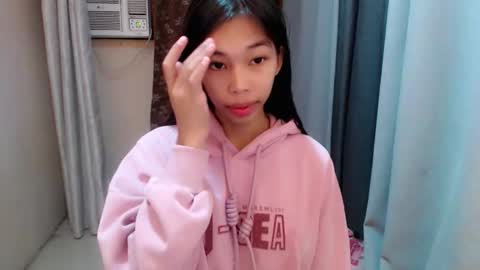 Snapshot of amarah_slut chatting on 01-14-26, 12:33 Amarah online show from 01-14-26, 12:33