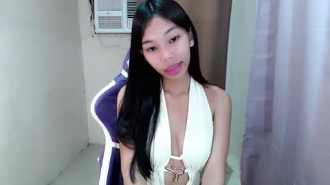 Snapshot of amarah_slut chatting on 02-25-26, 02:05 Amarah online show from 02-25-26, 02:05