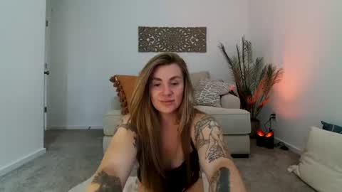 Amara Jezebel online show from 06-30-26, 04:41