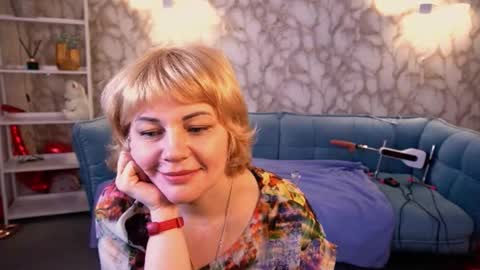 Sofia online show from 03-06-26, 03:25