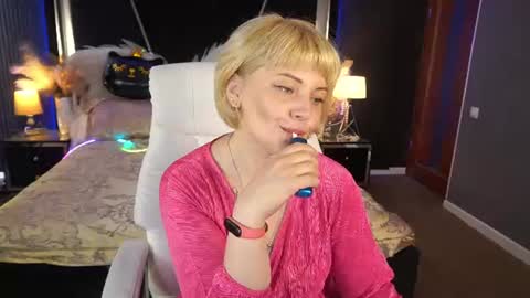 Sofia online show from 07-03-26, 01:06