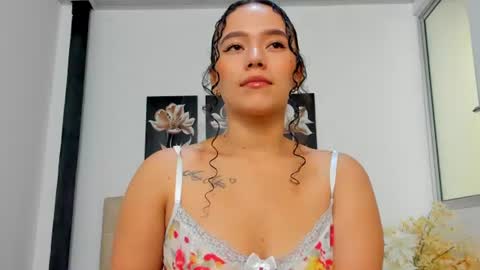 Snapshot of amaranta_f00x chatting on 07-16-26, 12:44 Amaranta online show from 07-16-26, 12:44