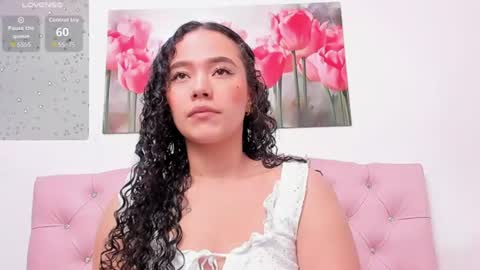 Snapshot of amaranta_f00x chatting on 07-25-26, 12:36 Amaranta online show from 07-25-26, 12:36