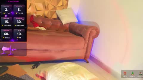 Snapshot of amarantha_naughty chatting on 12-16-25, 03:11 Amarantha online show from 12-16-25, 03:11