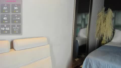 Emily online show from 02-21-25, 12:06