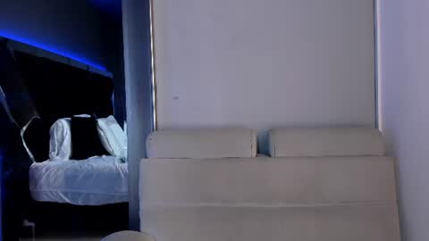 Emily online show from 06-29-26, 01:11