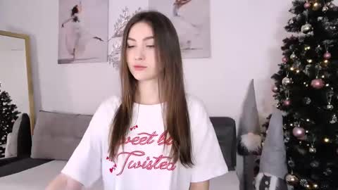 Snapshot of amarrie chatting on 12-09-24, 12:40 amarrie online show from 12-09-24, 12:40