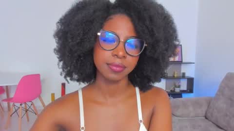 Snapshot of amatiistur chatting on 11-14-25, 07:34 Tammy online show from 11-14-25, 07:34