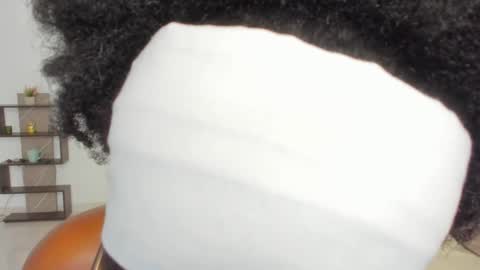 Tammy online show from 11-30-25, 04:33