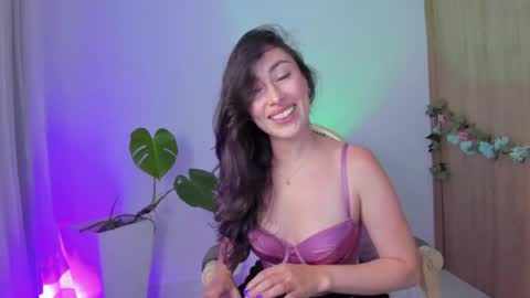 Snapshot of amatista_4 chatting on 06-06-26, 06:18 Amatista online show from 06-06-26, 06:18