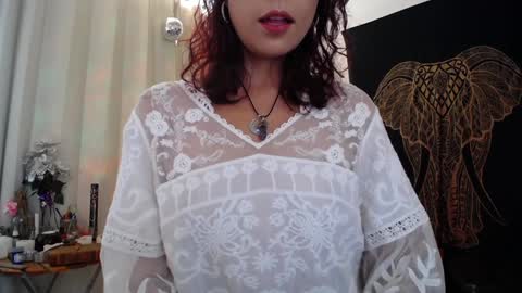 Snapshot of amatista_riveera chatting on 12-13-24, 04:05 Amatista Next stream 9 DEC 1 PM COLOMBIAN TIME miss u and love u online show from 12-13-24, 04:05