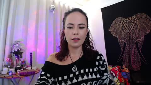 Snapshot of amatista_riveera chatting on 12-15-24, 08:04 Amatista Next stream 9 DEC 1 PM COLOMBIAN TIME miss u and love u online show from 12-15-24, 08:04