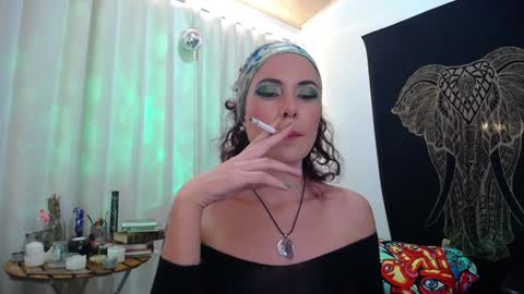 Snapshot of amatista_riveera chatting on 01-11-25, 10:18 Amatista Next stream 9 DEC 1 PM COLOMBIAN TIME miss u and love u online show from 01-11-25, 10:18