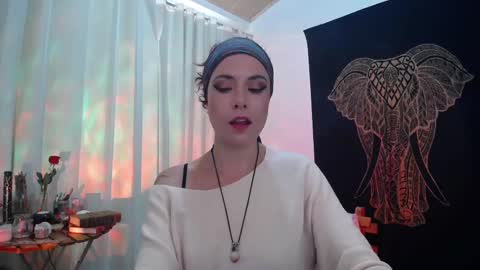 Snapshot of amatista_riveera chatting on 02-26-25, 11:41 Amatista Next stream 9 DEC 1 PM COLOMBIAN TIME miss u and love u online show from 02-26-25, 11:41