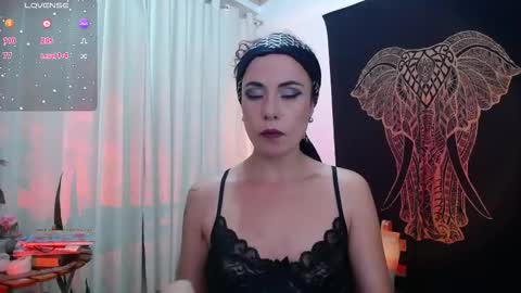 Snapshot of amatista_riveera chatting on 09-14-25, 01:16 Amatista Next stream 9 DEC 1 PM COLOMBIAN TIME miss u and love u online show from 09-14-25, 01:16