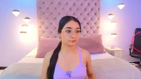Snapshot of ambar___x chatting on 02-16-26, 01:51 Ambar online show from 02-16-26, 01:51