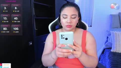 Snapshot of ambar_wells chatting on 01-25-25, 06:46 ana online show from 01-25-25, 06:46