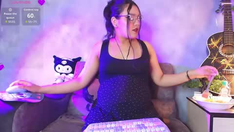 ambardevon_x online show from 05-20-26, 08:26