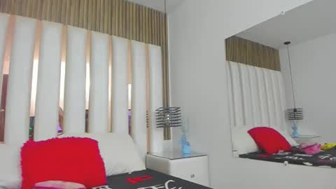 Snapshot of ambargills chatting on 01-06-26, 01:04 AmbarGills online show from 01-06-26, 01:04