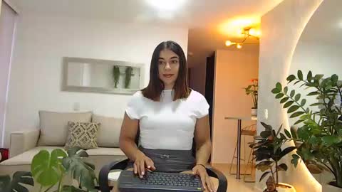 Ambar online show from 01-26-25, 10:57