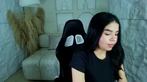 Ambarina online show from 10-15-25, 03:17