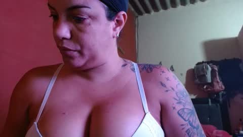 ambarmilf09 online show from 09-14-25, 05:56