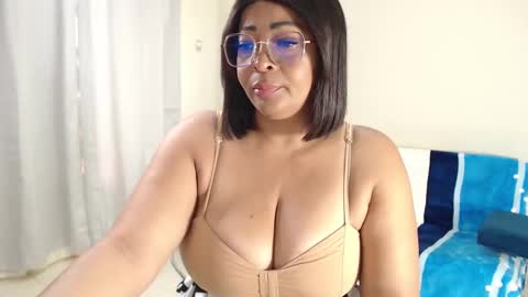 Snapshot of ambarsofhia chatting on 02-02-25, 07:04 Amber Sofhia online show from 02-02-25, 07:04