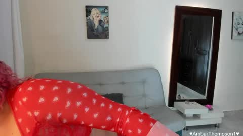 ambarthompson1 online show from 04-23-26, 08:57