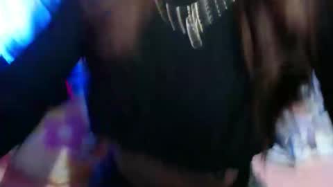 Snapshot of ambel_rose chatting on 03-09-26, 12:14 ambel_rose online show from 03-09-26, 12:14