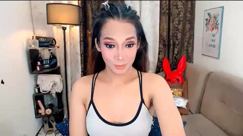 amber online show from 10-23-25, 10:08