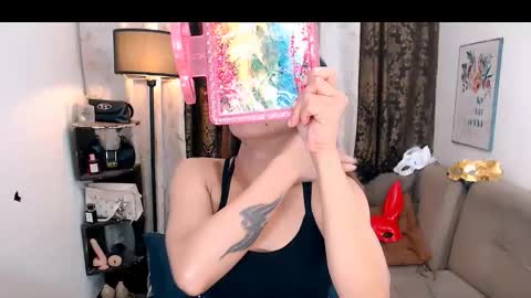 amber online show from 10-28-25, 10:56