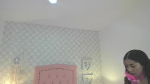 Snapshot of amber__ferrera chatting on 02-28-26, 02:40 amber ferrera online show from 02-28-26, 02:40