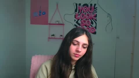 Snapshot of amber__r chatting on 02-23-26, 06:44 Amber online show from 02-23-26, 06:44