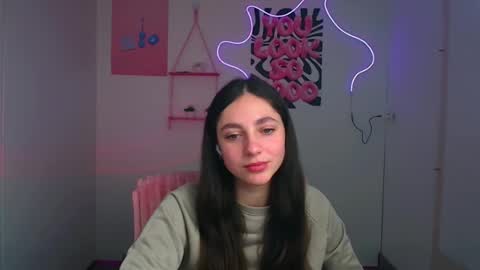 Snapshot of amber__r chatting on 03-06-26, 06:32 Amber online show from 03-06-26, 06:32