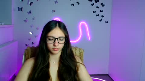 Amber online show from 06-20-26, 05:32