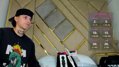 Amber  online show from 10-21-25, 04:08