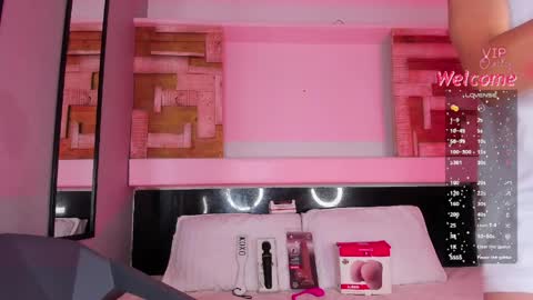 Amber  online show from 03-31-26, 01:33