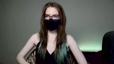 Snapshot of amber_candyfloss chatting on 11-02-25, 01:30 Amber non-nude model online show from 11-02-25, 01:30