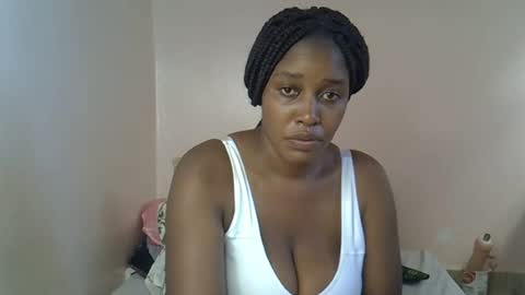 Snapshot of amber_cutie2 chatting on 06-28-26, 12:11 amber_cutie2 online show from 06-28-26, 12:11