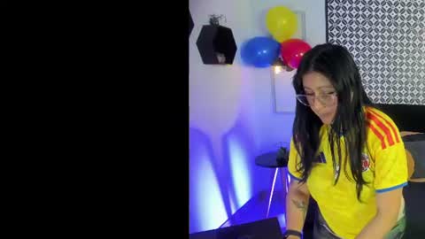 Amber online show from 06-18-26, 05:08