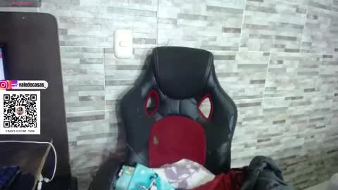 Snapshot of amber_kholin chatting on 02-20-25, 03:12 scarlett online show from 02-20-25, 03:12