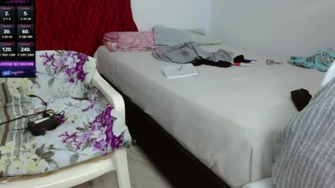 Snapshot of amber_kholin chatting on 05-26-26, 03:02 scarlett online show from 05-26-26, 03:02