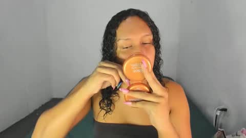 LUISA online show from 10-28-25, 10:12