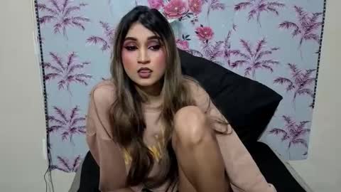 Snapshot of amber_rose06 chatting on 06-11-26, 06:55 Amber online show from 06-11-26, 06:55