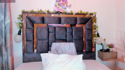 Amber  online show from 03-04-26, 03:01