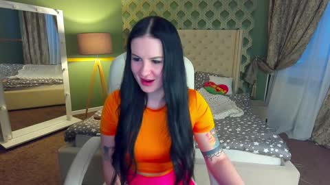 Snapshot of amberdismond chatting on 02-06-25, 05:14 Anna online show from 02-06-25, 05:14